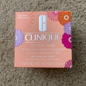 Clinique moisture surge, 72-hour hydration!
